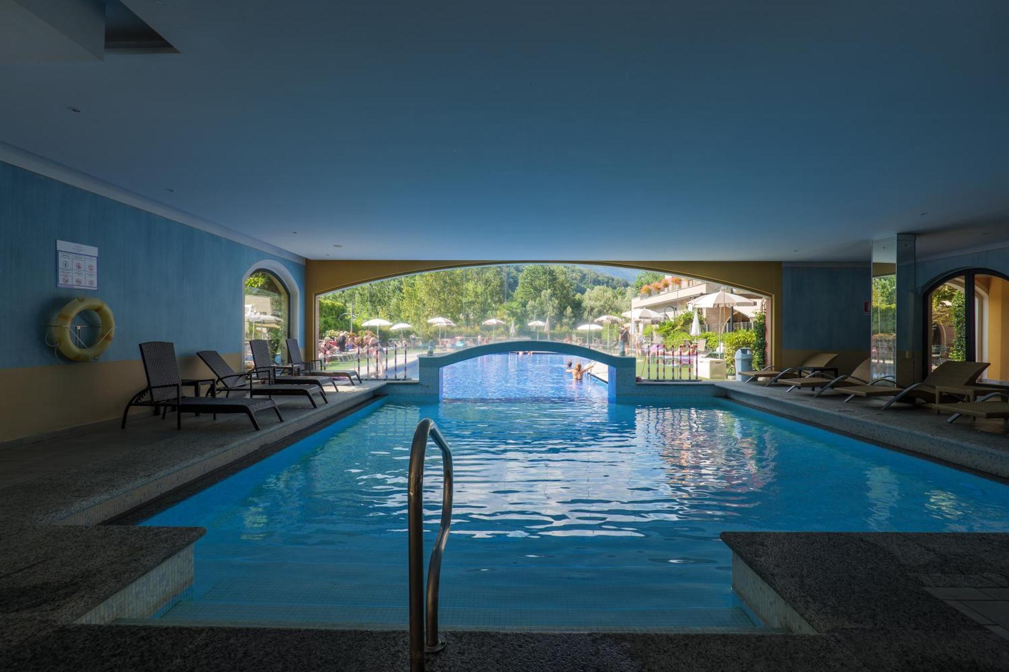 Aquazzurra Resort & Aparthotel كانوبيو المظهر الخارجي الصورة